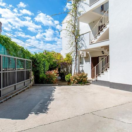 Apartment Nives In The City Center - Free Parking Σπλιτ Εξωτερικό φωτογραφία