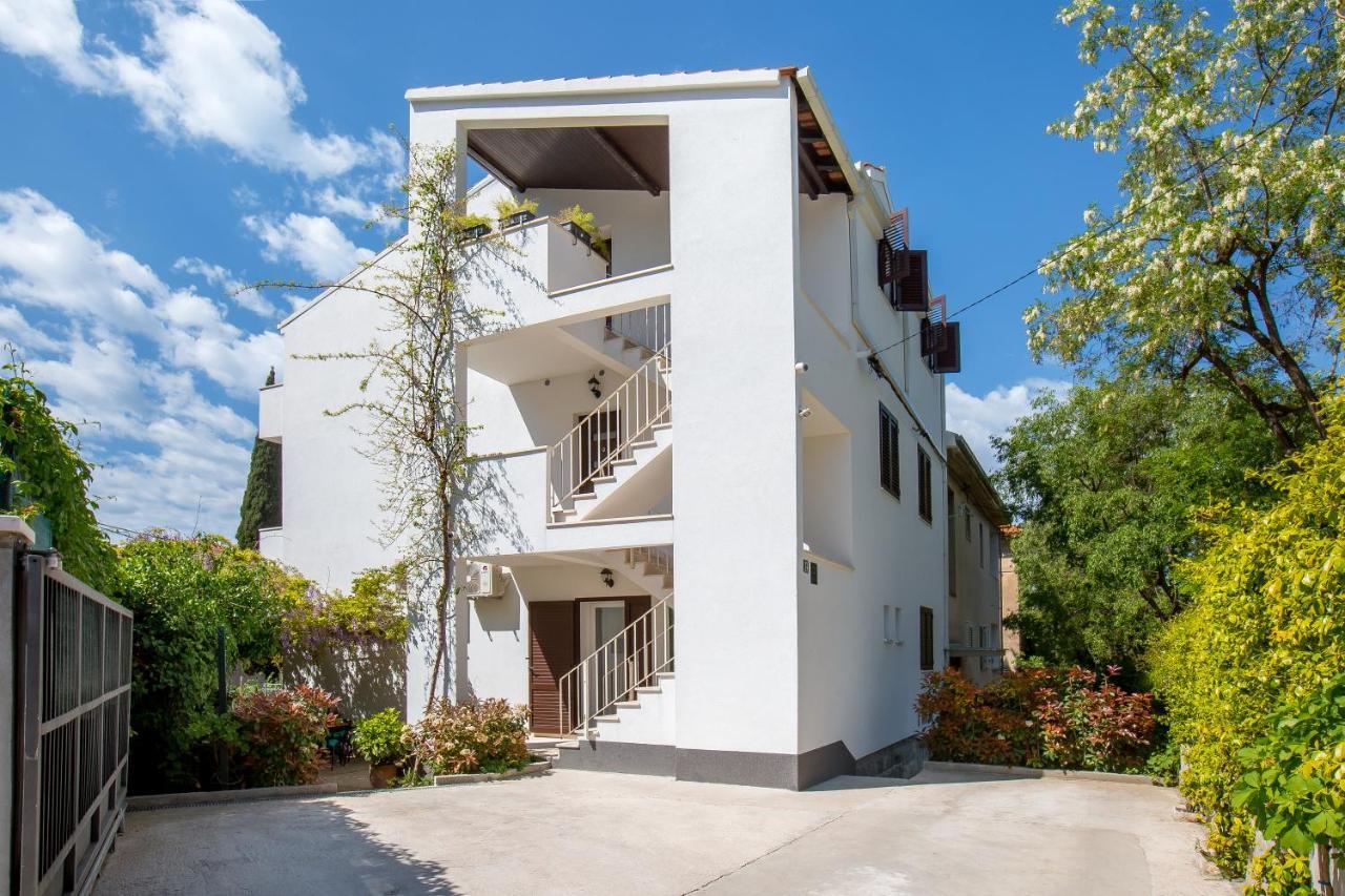 Apartment Nives In The City Center - Free Parking Σπλιτ Εξωτερικό φωτογραφία