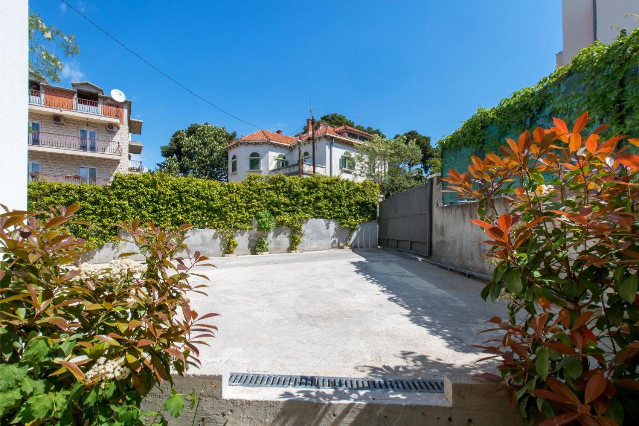 Apartment Nives In The City Center - Free Parking Σπλιτ Εξωτερικό φωτογραφία