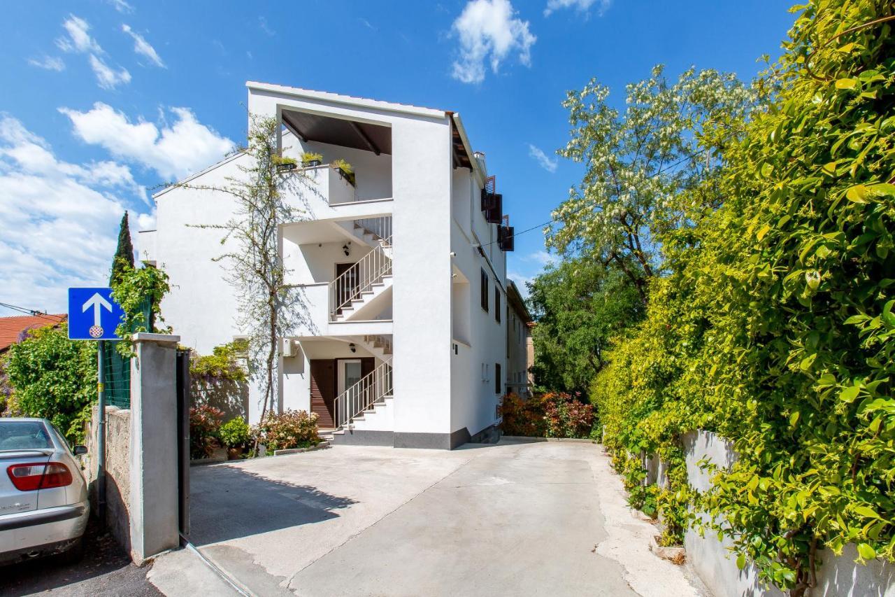 Apartment Nives In The City Center - Free Parking Σπλιτ Εξωτερικό φωτογραφία