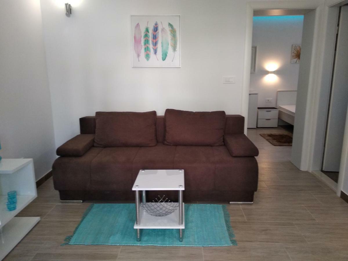 Apartment Nives In The City Center - Free Parking Σπλιτ Εξωτερικό φωτογραφία