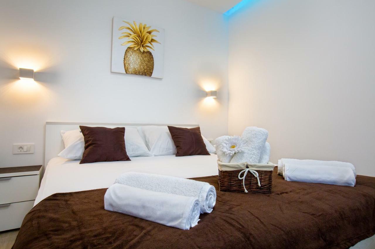 Apartment Nives In The City Center - Free Parking Σπλιτ Εξωτερικό φωτογραφία