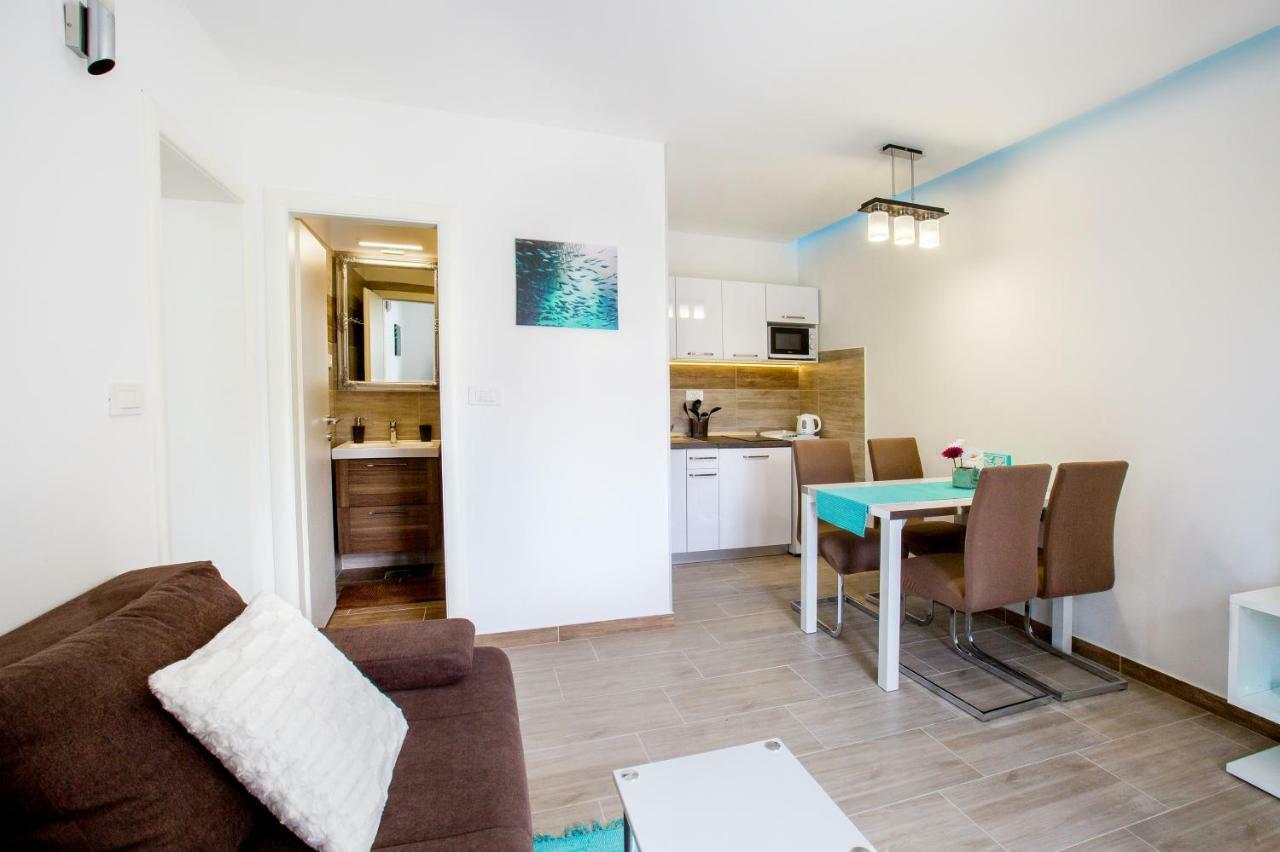 Apartment Nives In The City Center - Free Parking Σπλιτ Εξωτερικό φωτογραφία