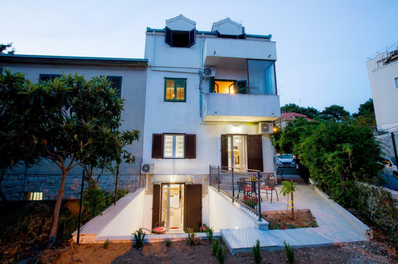 Apartment Nives In The City Center - Free Parking Σπλιτ Εξωτερικό φωτογραφία